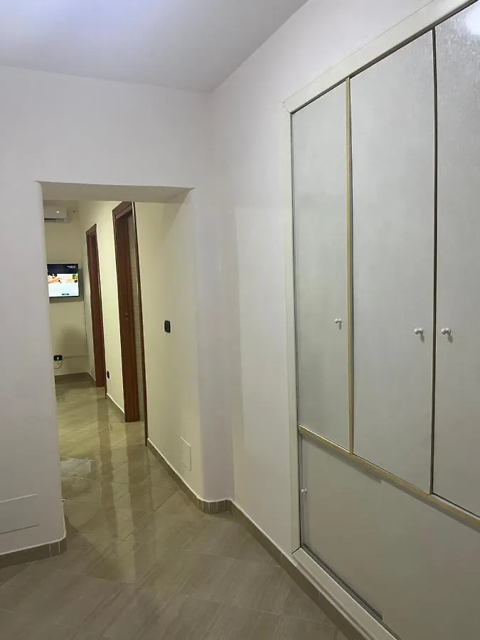 Napoli Sunny Charme Apartment Italy